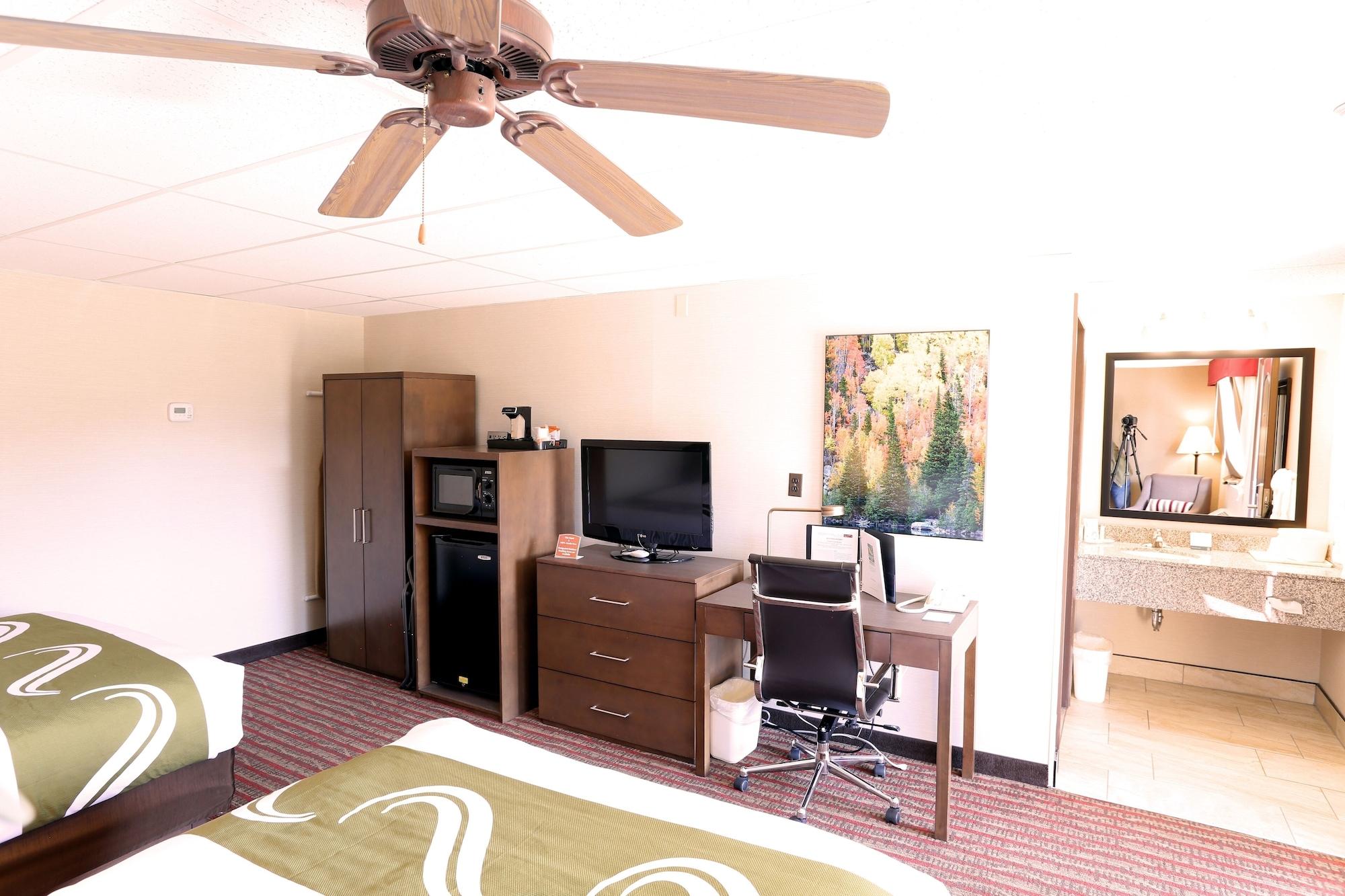 Quality Near Rocky Mountain National Park Inn Estes Park