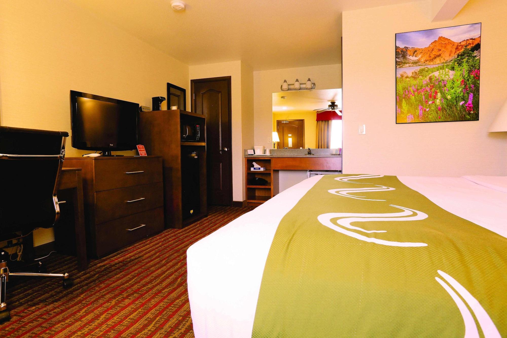 Inn Quality Near Rocky Mountain National Park 3*